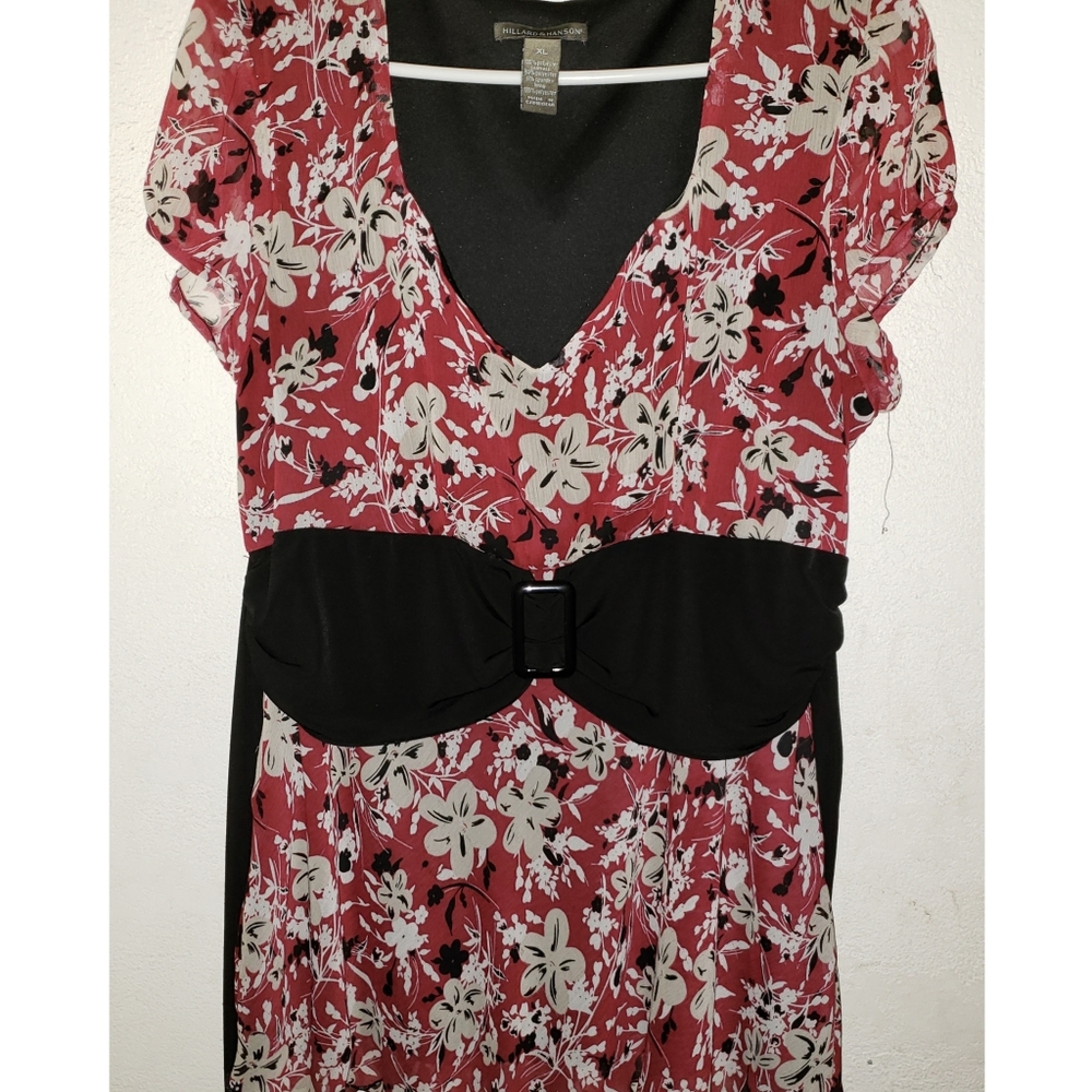 Hillard & Hanson Floral Blouse